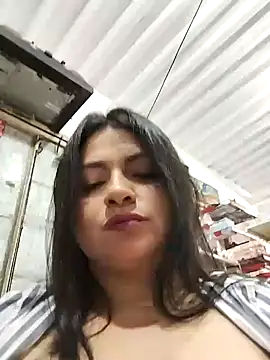 Snapshot of Linda_Lars chatting on 01/09/25, 05:55 Linda Lars online show from 01/09/25, 05:55