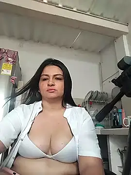 Snapshot of Linda_Lars chatting on 02/04/25, 02:53 Linda Lars online show from 02/04/25, 02:53