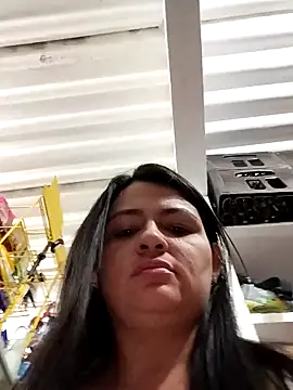 Snapshot of Linda_Lars chatting on 02/07/25, 04:27 Linda Lars online show from 02/07/25, 04:27