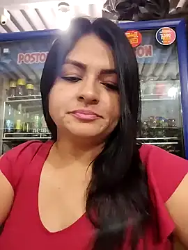 Snapshot of Linda_Lars chatting on 02/09/25, 04:14 Linda Lars online show from 02/09/25, 04:14