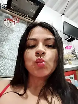 Snapshot of Linda_Lars chatting on 02/16/25, 05:37 Linda Lars online show from 02/16/25, 05:37