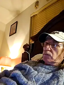 coolbrease10 online show from 12/03/24, 05:53