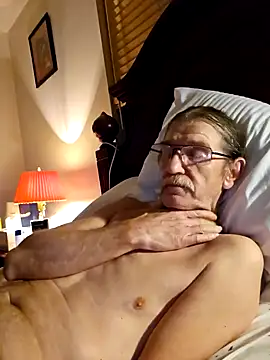 coolbrease10 online show from 12/16/24, 05:27