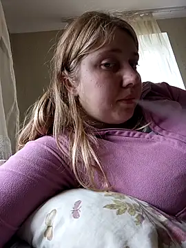 Snapshot of AnastasiaSky19 chatting on 10/01/25, 09:04 AnastasiaSky19 online show from 10/01/25, 09:04