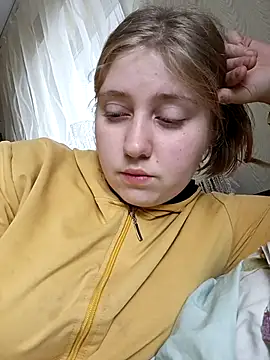 Snapshot of AnastasiaSky19 chatting on 11/10/25, 07:18 AnastasiaSky19 online show from 11/10/25, 07:18