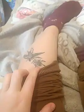 Snapshot of AnastasiaSky19 chatting on 11/16/25, 06:52 AnastasiaSky19 online show from 11/16/25, 06:52