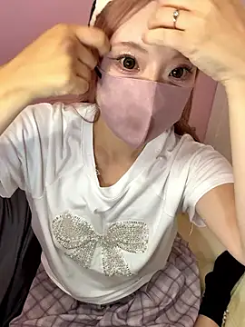 Snapshot of alice__1111 chatting on 09/17/25, 01:13 alice  1111 online show from 09/17/25, 01:13