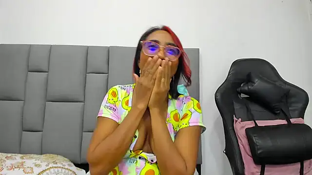 MurphyAngelina online show from 02/18/25, 04:58