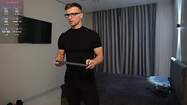 Nik Sharp online show from 12/16/25, 04:01