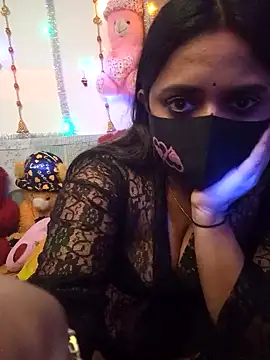 Snapshot of nisha_baby2 chatting on 01/15/25, 05:37 nisha baby2 online show from 01/15/25, 05:37