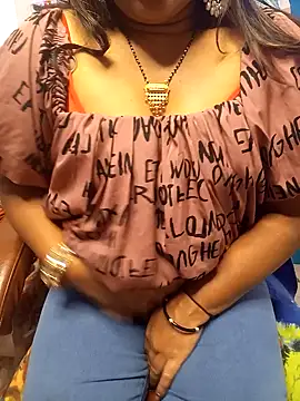 Snapshot of nisha_baby2 chatting on 02/05/25, 12:53 nisha baby2 online show from 02/05/25, 12:53