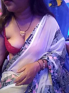 Snapshot of nisha_baby2 chatting on 02/23/25, 03:35 nisha baby2 online show from 02/23/25, 03:35