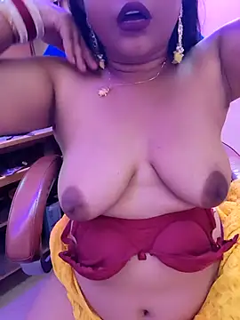 Snapshot of nisha_baby2 chatting on 10/07/25, 07:27 nisha baby2 online show from 10/07/25, 07:27