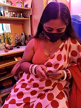 Snapshot of nisha_baby2 chatting on 10/10/25, 06:34 nisha baby2 online show from 10/10/25, 06:34