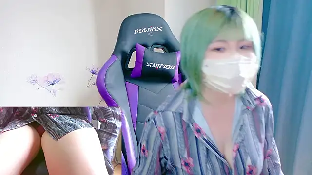 hazuki 8008 online show from 09/30/25, 03:55