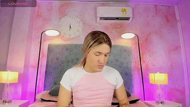 JESSI NAOMI online show from 11/09/25, 11:36