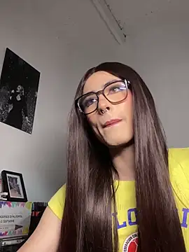 Snapshot of JESSI_NAOMI chatting on 04/08/26, 01:16 JESSI NAOMI online show from 04/08/26, 01:16