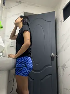 Arilw online show from 10/25/25, 01:07