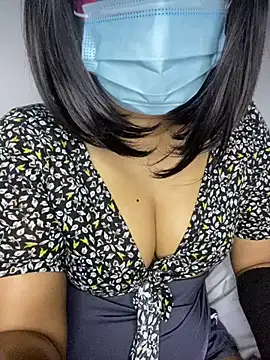 Shadow Girl007 online show from 02/03/25, 11:05