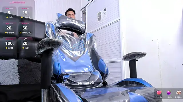 Snapshot of Milk_max_18 chatting on 12/06/24, 12:02 Milk max 18 online show from 12/06/24, 12:02