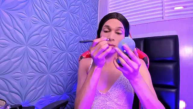 Snapshot of Milk_max_18 chatting on 10/23/25, 09:46 Milk max 18 online show from 10/23/25, 09:46