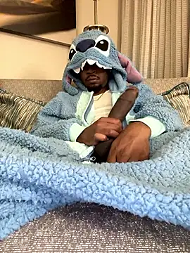 Snapshot of MobyDxck chatting on 12/02/24, 06:20 MobyDxck online show from 12/02/24, 06:20