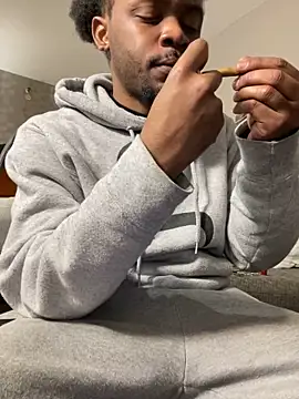 Snapshot of MobyDxck chatting on 12/03/24, 06:15 MobyDxck online show from 12/03/24, 06:15