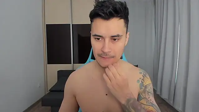 MatMalonne online show from 12/17/25, 07:03