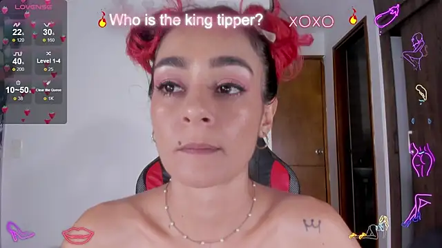 Snapshot of serafelle chatting on 12/27/24, 05:09 serafelle online show from 12/27/24, 05:09