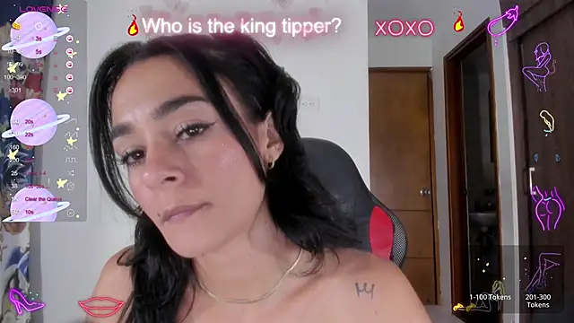 Snapshot of serafelle chatting on 01/19/25, 02:47 serafelle online show from 01/19/25, 02:47