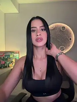 SarahhSmitth1 online show from 06/04/26, 11:22