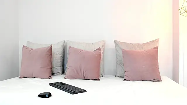 Snapshot of anny_tayloor chatting on 01/15/25, 04:54 anny tayloor online show from 01/15/25, 04:54