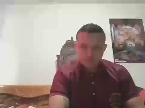 Snapshot of Guti23678 chatting on 12/15/25, 04:55 Guti23678 online show from 12/15/25, 04:55