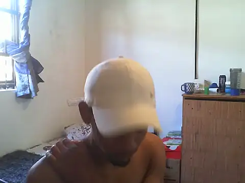 29YOURZ 28  online show from 02/14/25, 09:34