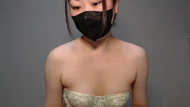 Snapshot of Hika-Channel chatting on 04/01/26, 02:14 Hika-Channel online show from 04/01/26, 02:14