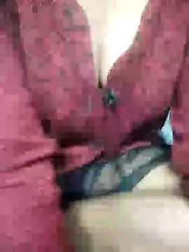 Snapshot of Ralisha_Rani chatting on 12/21/24, 06:23 Ralisha Rani online show from 12/21/24, 06:23