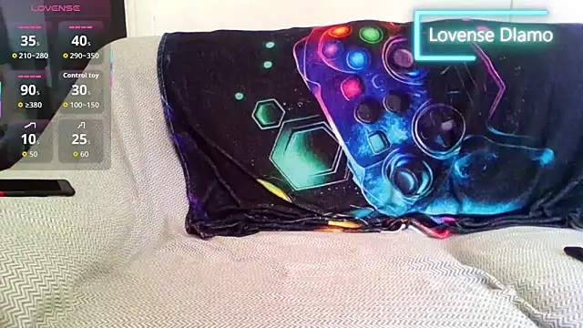  NakedChef  online show from 11/07/25, 09:53