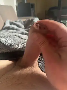 Snapshot of Andy-370 chatting on 04/09/26, 02:00 Andy-370 online show from 04/09/26, 02:00