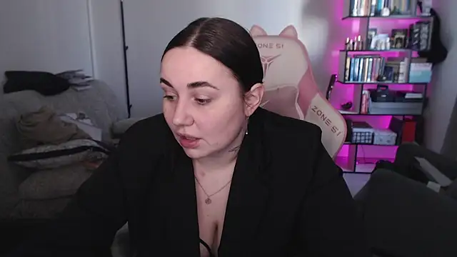 Snapshot of SexyWitch_666 chatting on 03/13/26, 07:15 SexyWitch 666 online show from 03/13/26, 07:15