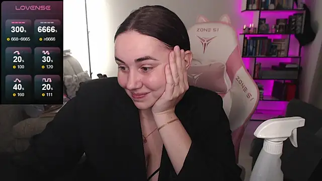 Snapshot of SexyWitch_666 chatting on 03/16/26, 05:44 SexyWitch 666 online show from 03/16/26, 05:44