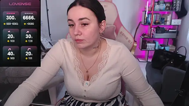Snapshot of SexyWitch_666 chatting on 05/01/26, 05:56 SexyWitch 666 online show from 05/01/26, 05:56