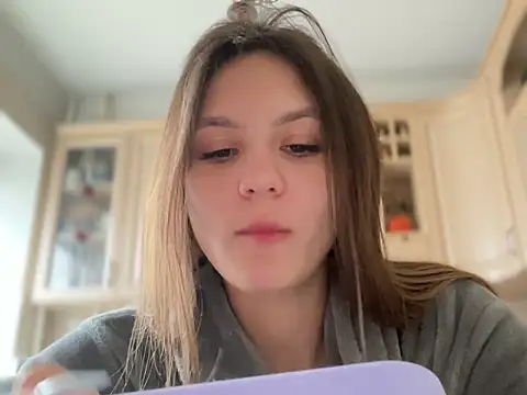 Snapshot of sweety_secret_ chatting on 01/20/25, 09:13 sweety secret  online show from 01/20/25, 09:13