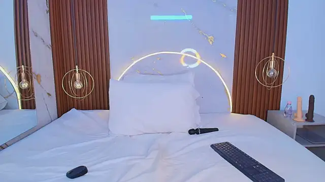 miamiller69 online show from 02/01/25, 07:26