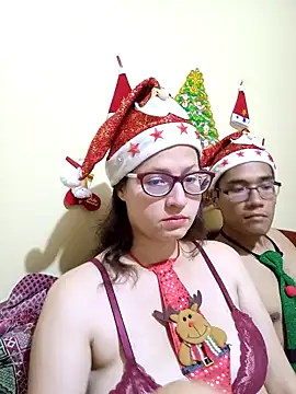 Snapshot of couple_orgasm chatting on 12/26/24, 11:46 couple orgasm online show from 12/26/24, 11:46