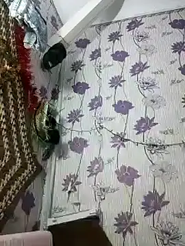 SweetLeila40 online show from 01/02/25, 03:26