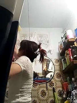 Snapshot of SweetLeila40 chatting on 03/16/26, 06:01 SweetLeila40 online show from 03/16/26, 06:01