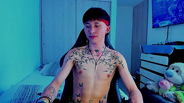 juniior 2311  online show from 02/05/26, 08:35