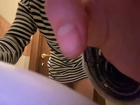 NimFF123 online show from 02/06/25, 07:02