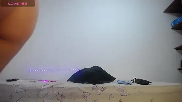 Laila Laly online show from 01/25/25, 09:46