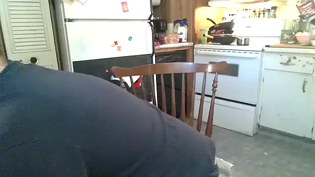 Snapshot of 6igsticc9inch chatting on 02/12/25, 12:27 6igsticc9inch online show from 02/12/25, 12:27